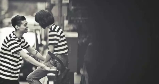 佛山市出轨调查取证：人生海海，熬过去的，都是自己的本事